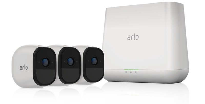 Illustration : Promos : MacBook Pro 2018, pack Netgear Arlo Pro, drone DJI Mavic 2 Zoom, Nvidia Shield TV