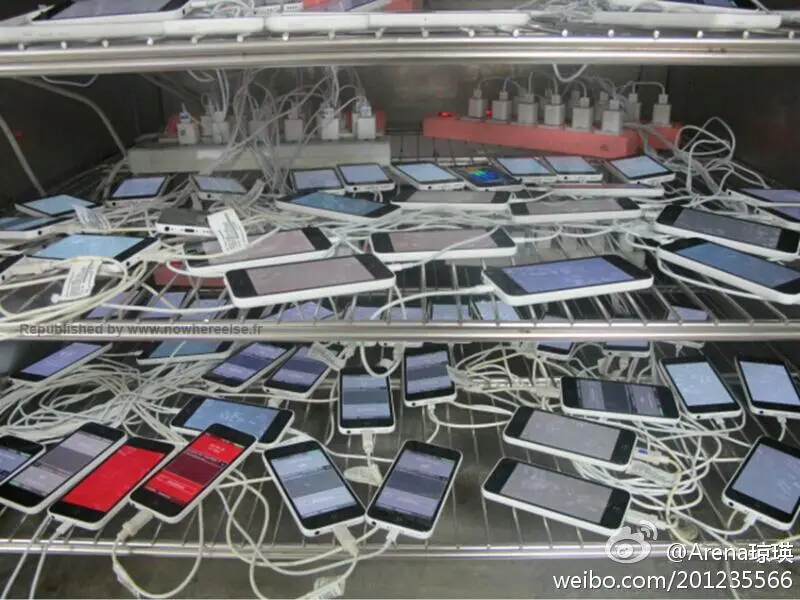 Des iPhone 5C pris en photos sur les chaînes de production ?