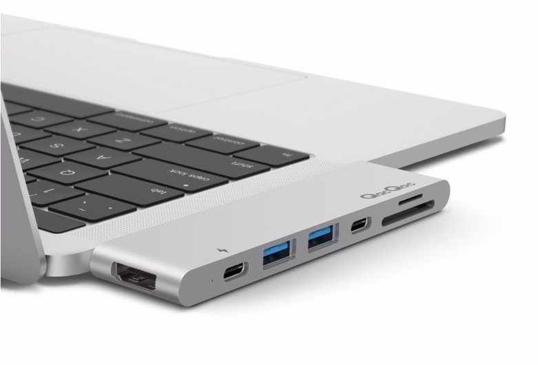 Illustration : Promos : MacBook Pro 2018, Hub TB3 Egolggo, clé USB Lightning MFi, chargeur voiture