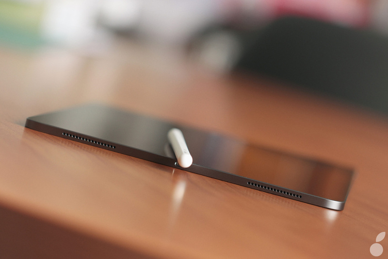 Illustration : Cette semaine : l'AppleStore des Champs-Élysées, Mac mini, MacBook Air et iRig Stomp I/O