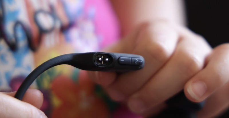 Test du casque à conduction osseuse sans-fil Shokz OpenRun Mini (pour les petites têtes)