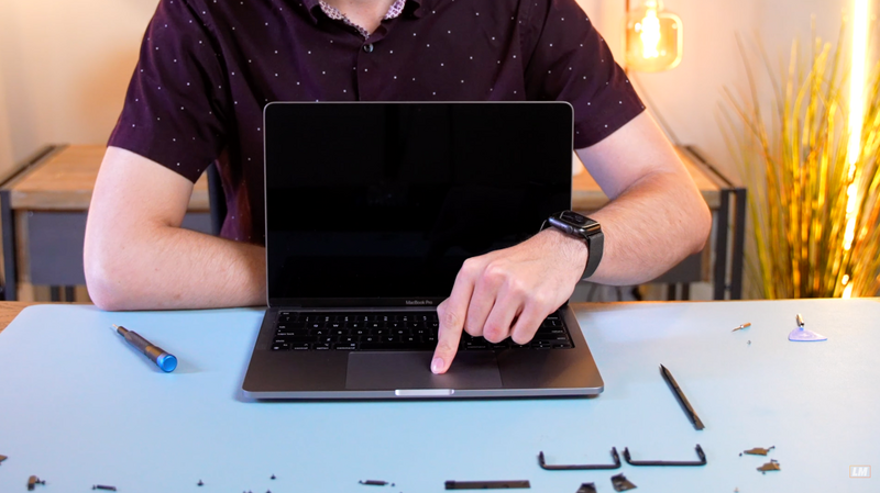 Peut-on placer une carte mère de MacBook Pro M2 dans un MacBook Pro M1 ?