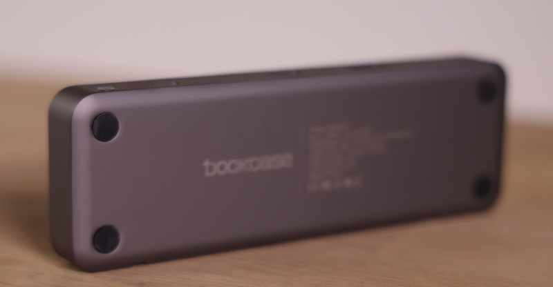 Illustration : Prise en main de DockCase, un Dock USB C intelligent, rapide (4K60HDR, USB 10Gbps) avec un écran !