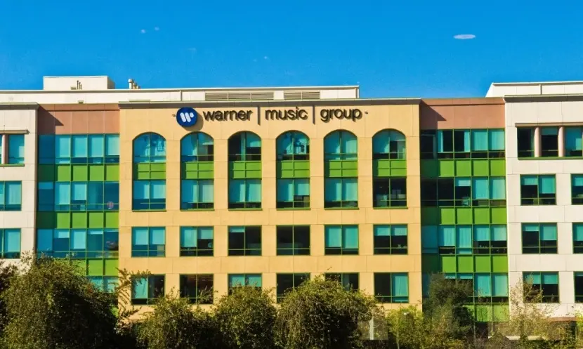 Warner Music veut s'allier à Shazam pour découvrir de nouveaux talents