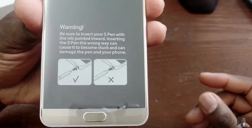 #Trollday : Samsung intègre un mode d'emploi de son stylet avec le Galaxy Note 5