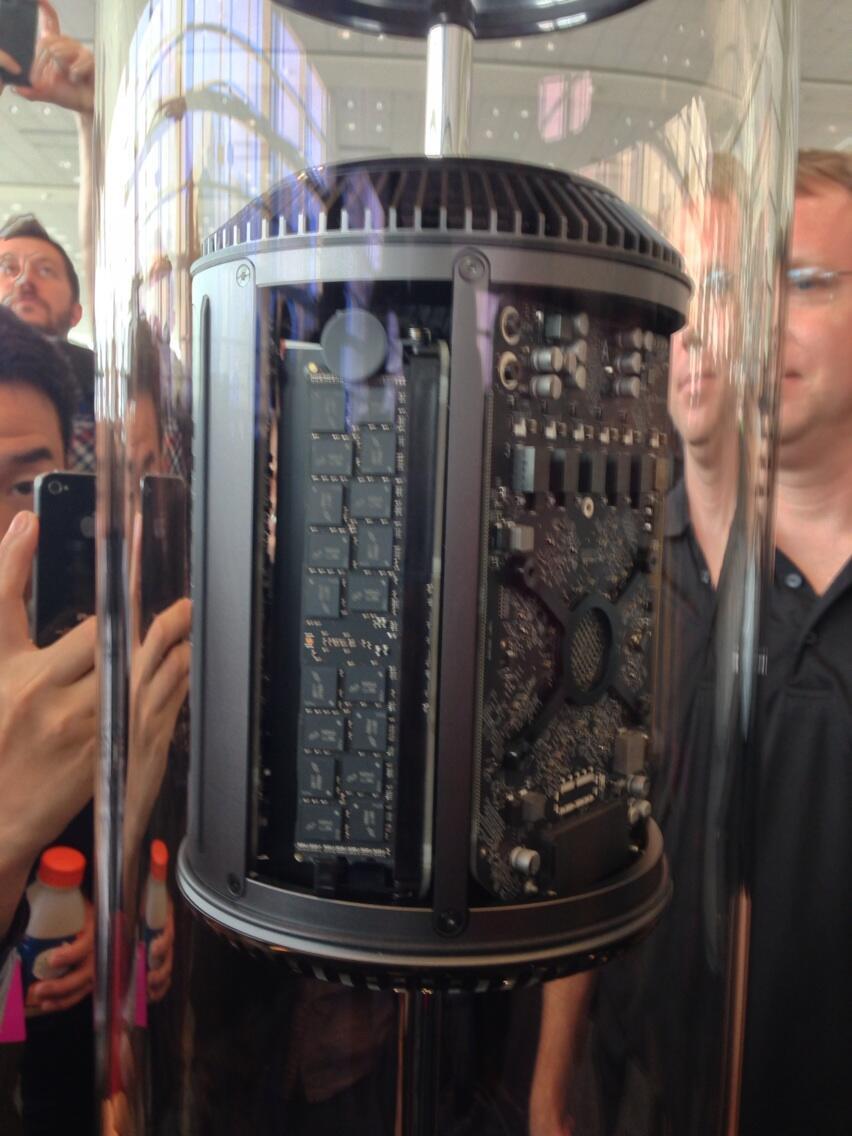 La première photo du nouveau Mac Pro, exposé à la WWDC