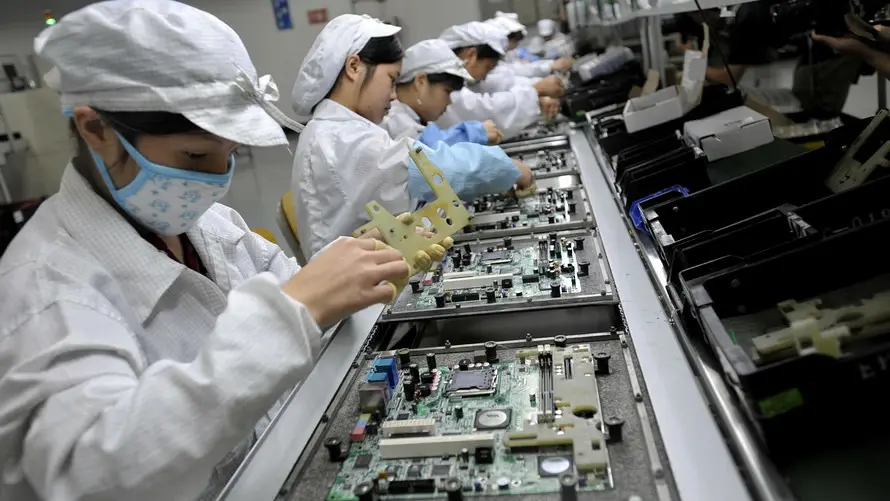 iPhone : le co-fondateur de Google Brain introduirait l'IA dans les usines Foxconn