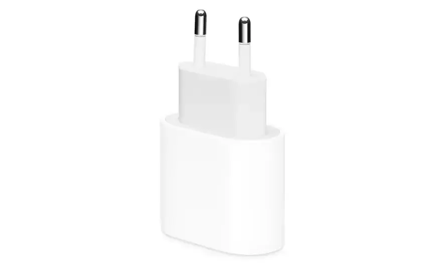 Un chargeur Apple 30W GaN plus compact et au design revu en 2022 ?