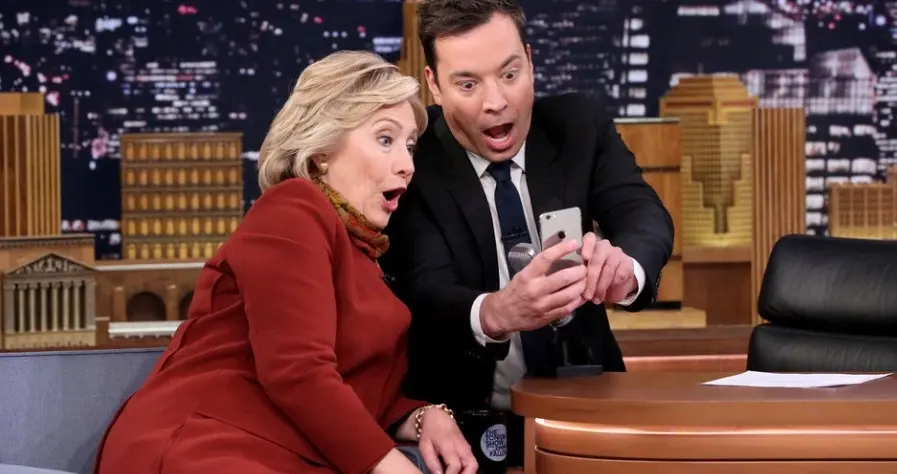 Quand Hillary Clinton se plaint de la correction automatique sur iPhone