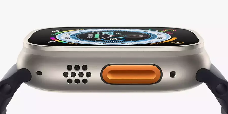 Apple Watch Ultra : il tond sa pelouse pour tester le GPS bi-fréquences !