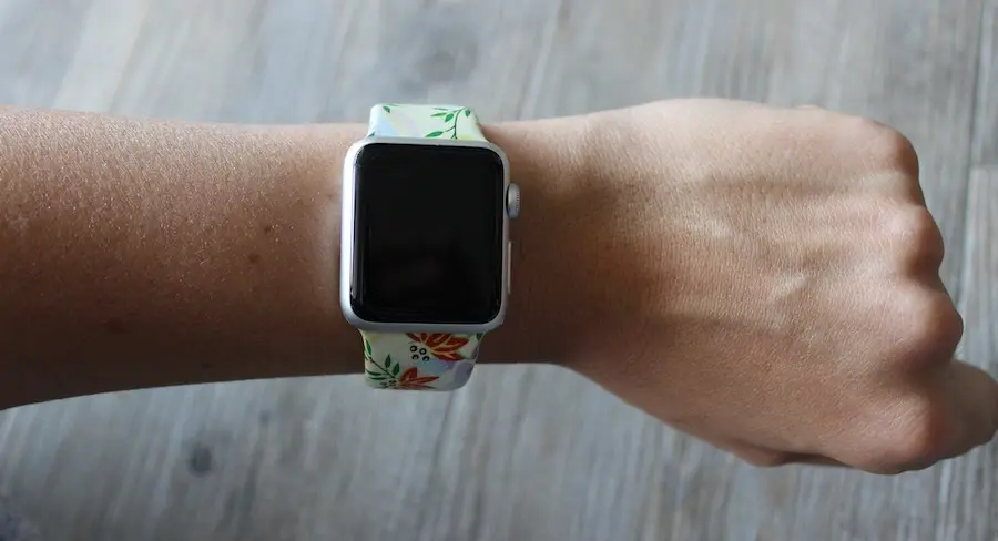 Aperçu des bracelets colorés de WRBLS pour Apple Watch