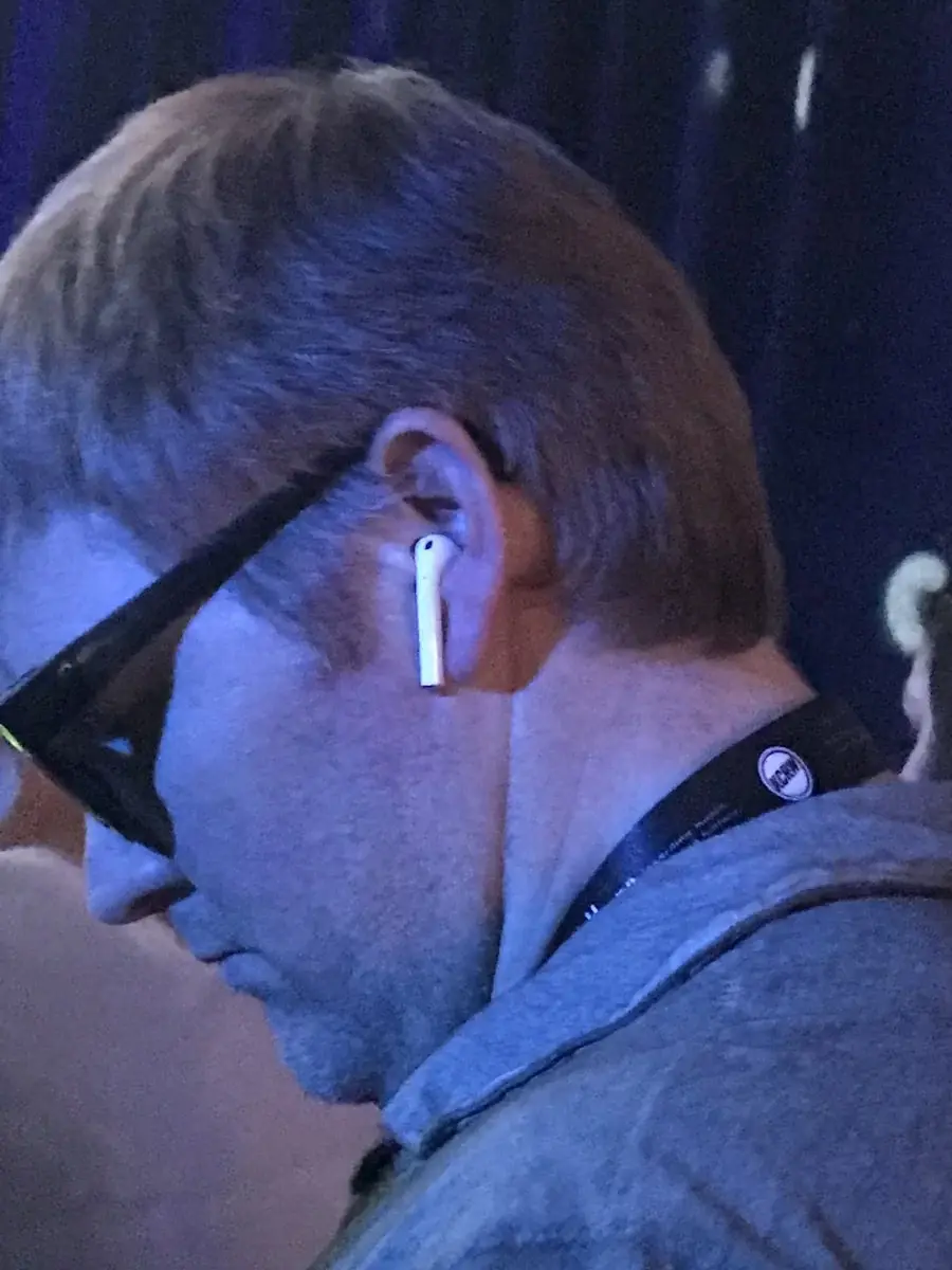 #SXSW : la meilleure tenue pour une Apple Party, des AirPods et des Spectacles