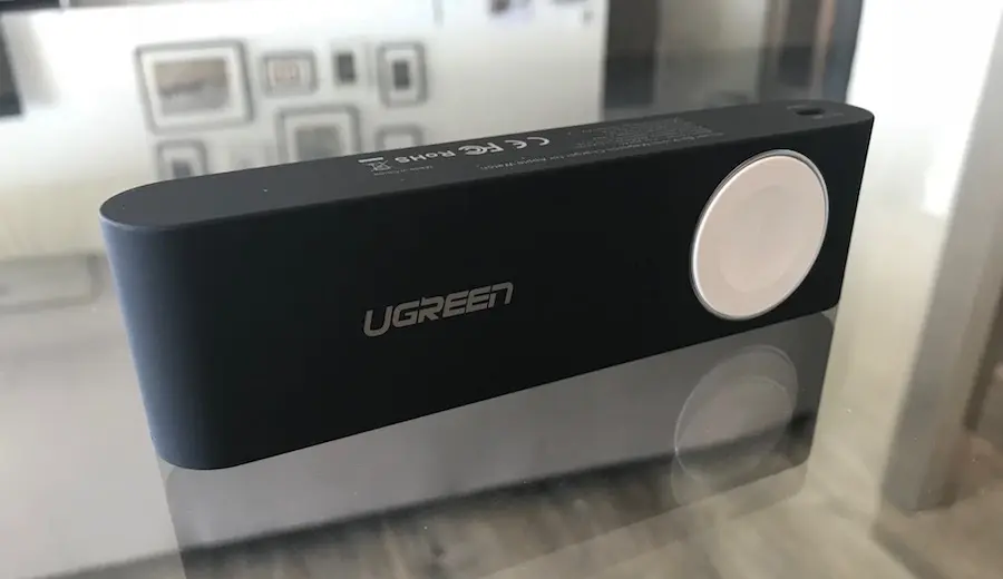 Ugreen intègre un câble Lightning dans son nouveau chargeur nomade pour Apple Watch