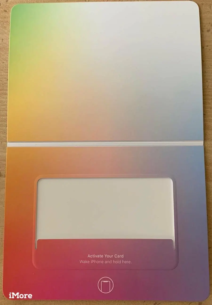 Tiens, une Apple Card dans la nature ! (photos)