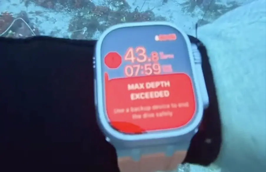 &Eacute;cran noir et punition de 48h&nbsp;: il pousse l'Apple Watch Ultra 3 au-del&agrave; de la limite interdite