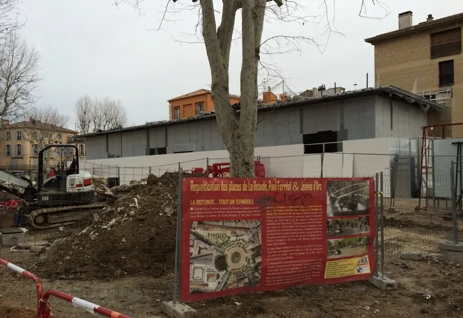 Aix-en-Provence : les travaux de préparation de l'Apple Store avancent