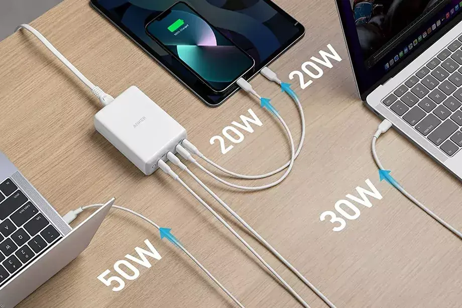 Un chargeur 120W avec 4 ports USB-C chez Anker