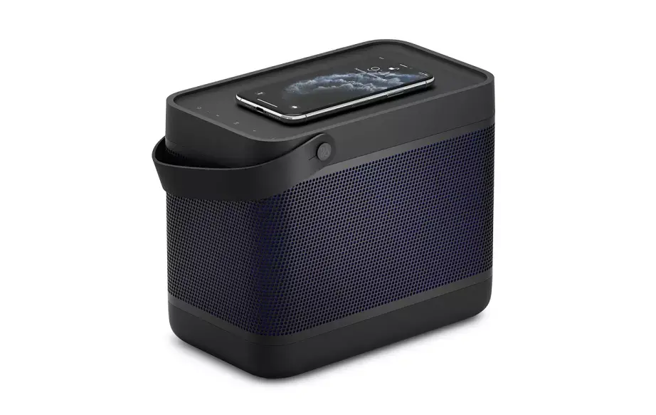 L'enceinte Bluetooth et chargeur sans fil de Bang & Olufsen à 399€ (-150€)