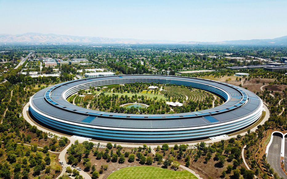 Apple Park : le plan hybride de reprise en présentiel à nouveau suspendu