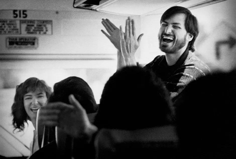 Des photos inédites de Steve Jobs dans un nouveau recueil sur la Silicon Valley