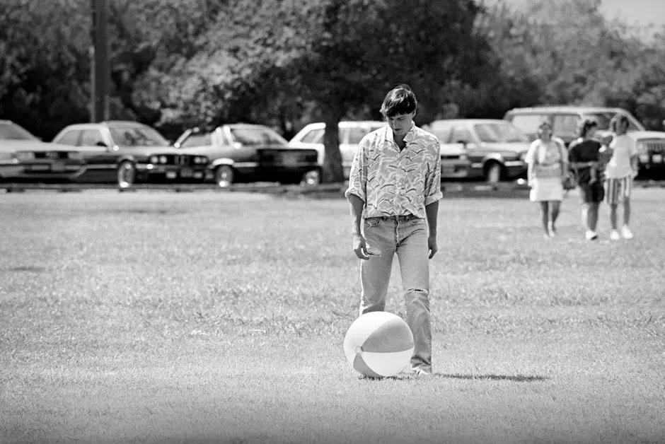 Des photos inédites de Steve Jobs dans un nouveau recueil sur la Silicon Valley