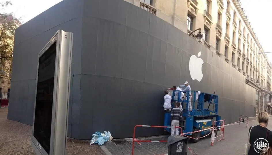 L'image du jour : dernière ligne droite avant l'ouverture de l'Apple Store de Lille !