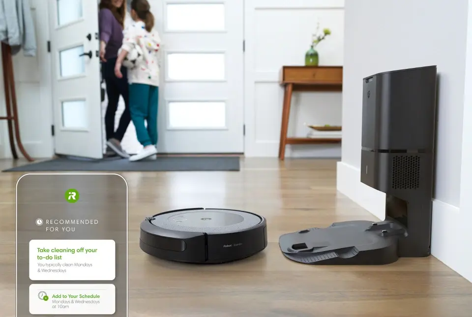 Roomba i3+ : le robot aspirateur avec un dock Clean Base débarque en France