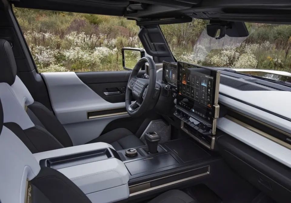 Le nouveau Hummer électrique utilise l'Unreal Engine et tourne sous Android