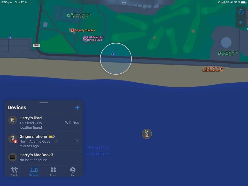 Il fait tomber son iPhone dans la Manche en faisant du paddle et le récupère à la marée suivante !