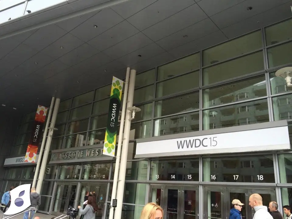 #WWDC en direct : un polo en Swift, des badges et des affiches dans toute la rue !