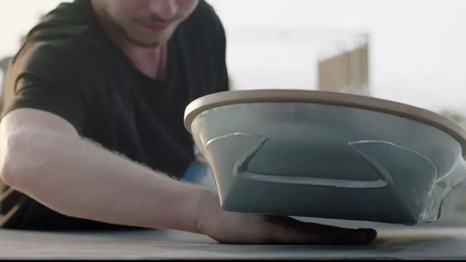 Le vrai/faux Hoverboard de Lexus permettrait de "flotter sur un coussin d'air" (vidéo)