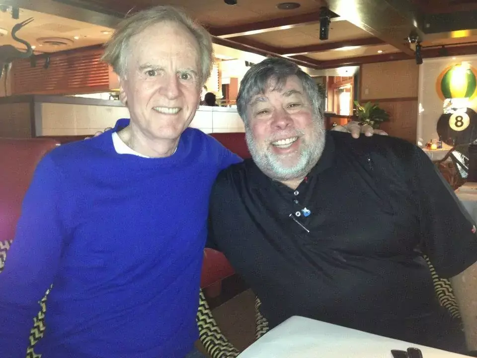 La photo du jour : quand Magic Woz dîne avec... John Sculley