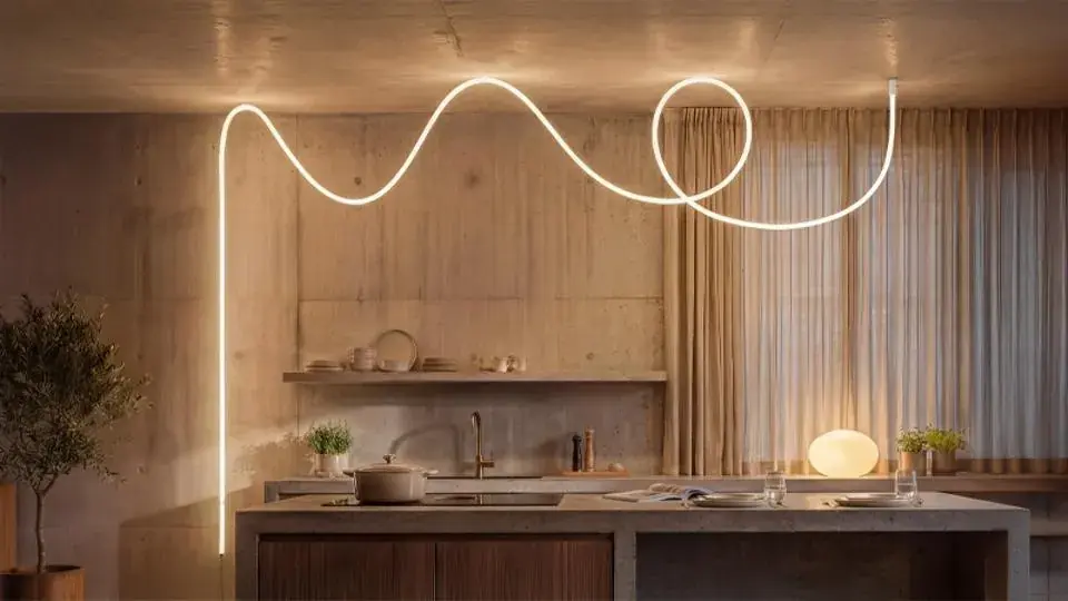 Philips Hue mise sur l&rsquo;IA, et s'ouvre &agrave; Nanoleaf et Sonos