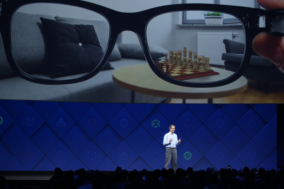 #F8 : la réalité virtuelle et la réalité augmentée, les vraies stars de Facebook