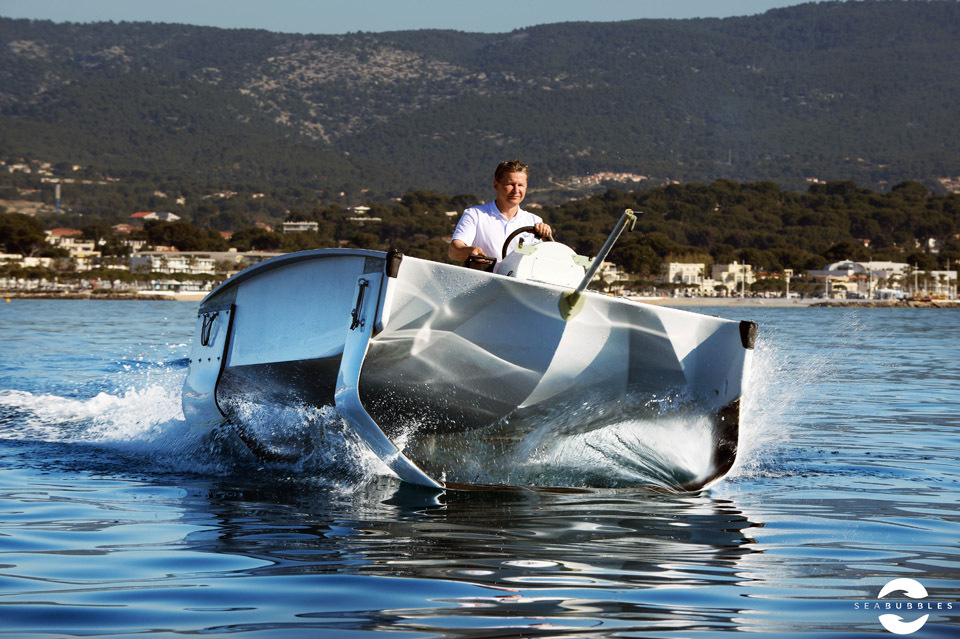 Les taxis volants de Seabubbles flotteront sur la Seine en avril