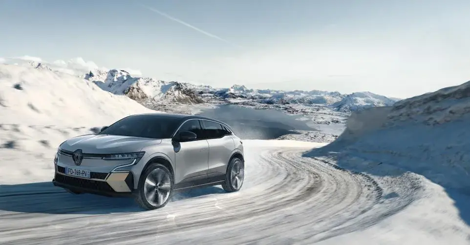 Une voiture &eacute;lectrique peut-elle vraiment perdre jusqu'&agrave; 50 % d'autonomie en hiver&nbsp;?