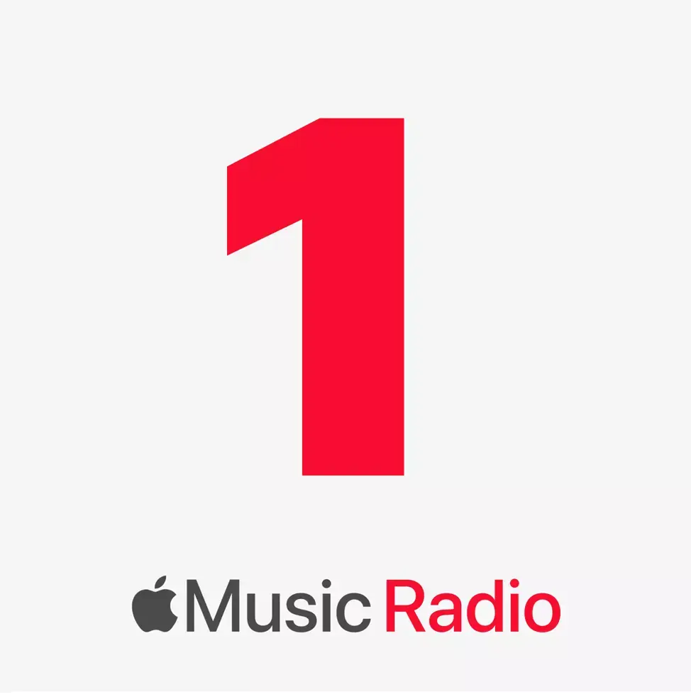  Music Radio : Apple Music 1 (ex-Beats 1), Apple Music Hits et Apple Music Country