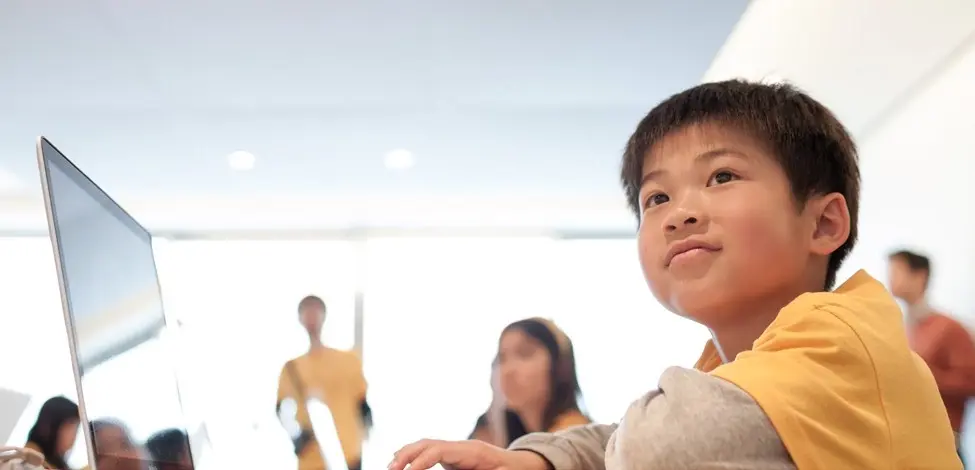 Apple relance ses "stages d'été" en Apple Store pour les enfants  (gratuits, sur inscription)