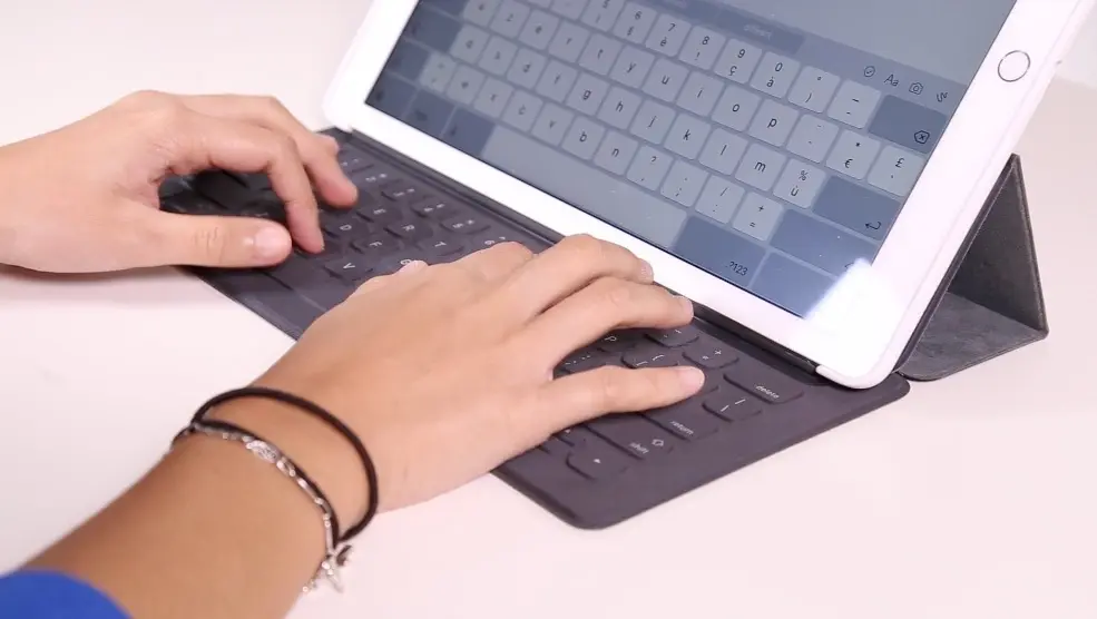 Test du clavier "Smart Keyboard" d'Apple pour iPad Pro