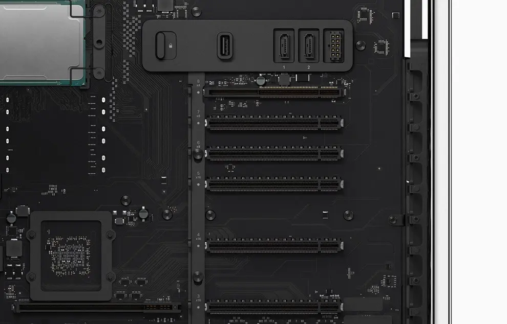 Le PCIe 7.0 offrira 8 fois la bande passante du PCIe 5.0 (qui n'est pas encore dispo dans nos Mac)